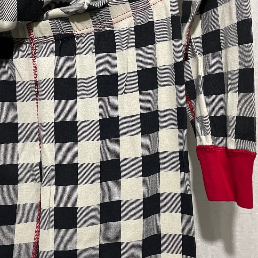Hanna Andersson Black and White Checkered Pajamas with Red Trim, M - Picture 2 of 13